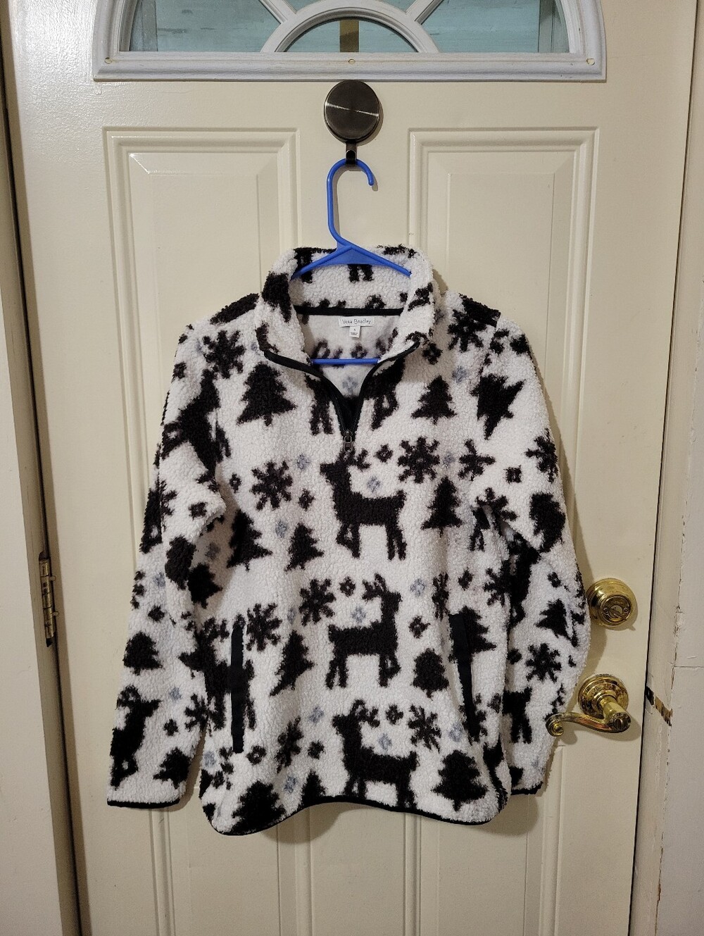 Vera Bradley 1/4 Zip Pullover